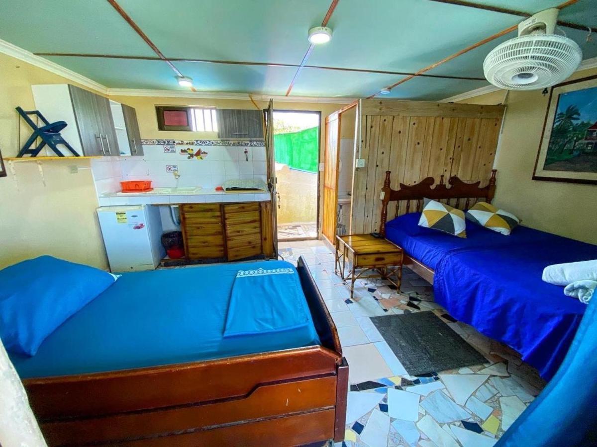 Yellow Moon Guesthouse & Apartments San Andrés Εξωτερικό φωτογραφία